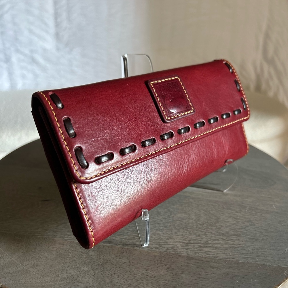 Dooney and Bourke Florentine Wallet in BORDEAUX